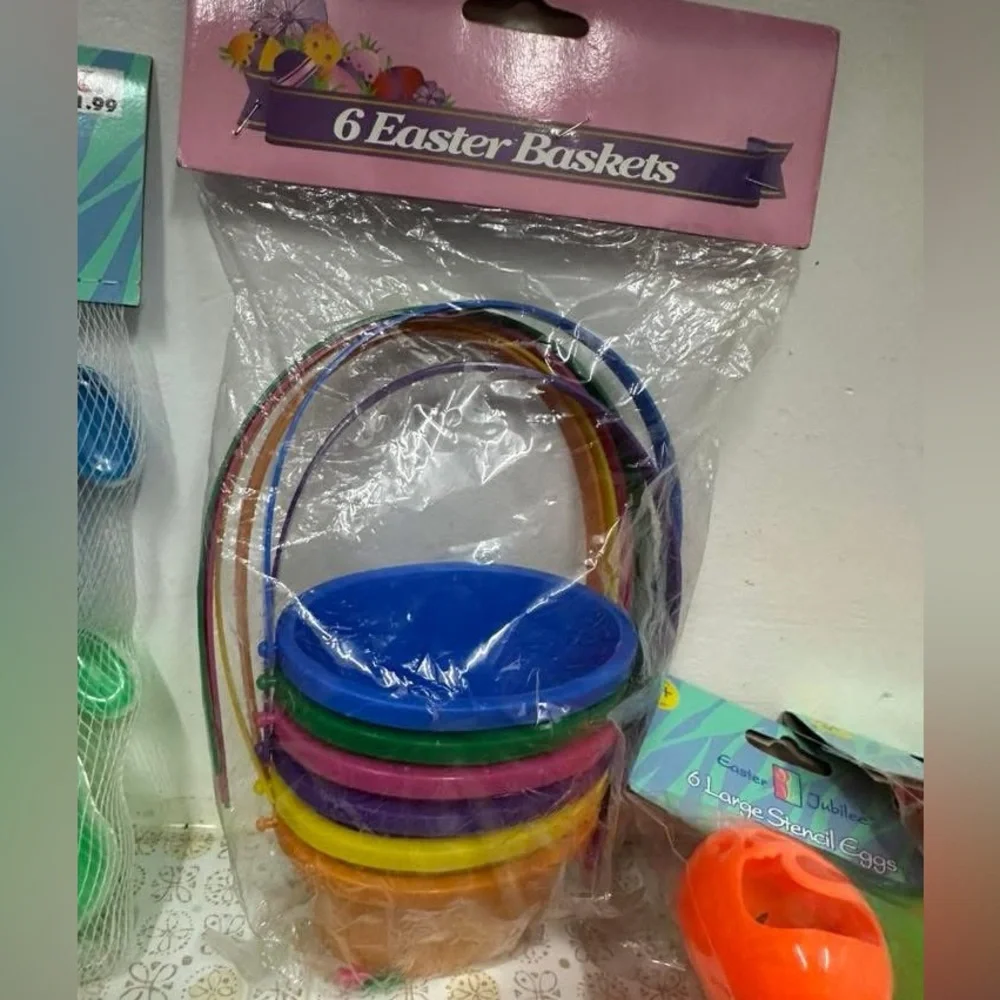 Colorful Easter Egg Set - Picture 2 of 10